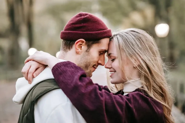 15 Sweet Words To Say To Your Boyfriend