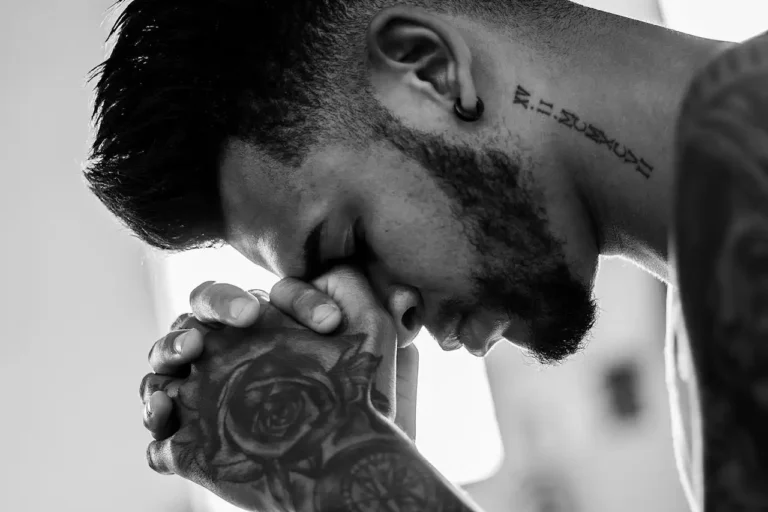 10 Powerful Prayers to Reconcile a Relationship